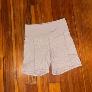 Zobha Beige Women's Shorts With Pockets